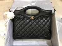 在飛比找Yahoo!奇摩拍賣優惠-全新現貨 Chanel 31bag 黑色大號 台灣購證