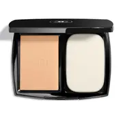 Chanel Ultra The Compact Tint Spf15 B60