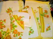 NEW Vintage Cannon 2 Washcloth, 2 Hand towels, 2 Towels Flowers Yellow (SU67A)
