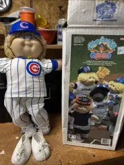 VTG 1986 Cabbage Patch Kids MLB All Star Chicago Cubs Doll in Original Box Xtras