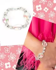 Paparazzi IRIDESCENT ILLUSIONS multi bracelet
