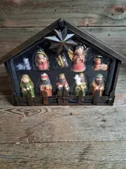 Gerson International 9" Resin Nativity Set with Metal Manger 10 Pieces New