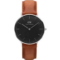 在飛比找momo購物網優惠-【Daniel Wellington】經典棕色皮革腕錶-銀框