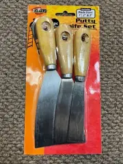3 pc Scraper Set - Wooden Handle Stainless Steel Putty Blades