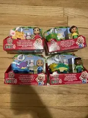 COCOMELON LANE JJ's Whaley, Cody Dino, Cece Kitty, Nina Bunny Wagon. New
