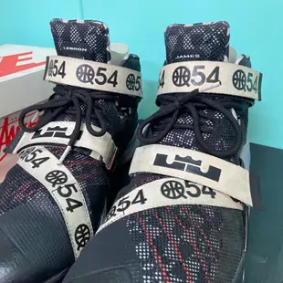 Nike LeBron Solider 9二手大碼鞋US14 QUAI54籃球鞋810803-015
