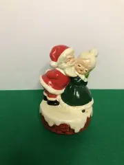 Vintage 1973 Santa & Mrs. Clause Chalkware Xmas Music Box