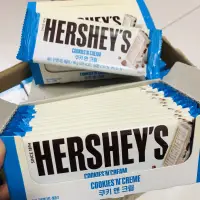 在飛比找蝦皮購物優惠-‼️可買盒裝‼️ Hersheys 夾餡巧酥白巧克力 片狀 