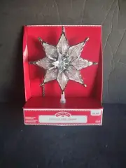 Holiday Time Light Up Tree Topper Star 8"