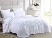 Chezmoi Collection Iris 3-Piece White Pom Pom Quilt Set - Ball Fringe Channel...