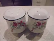 Corelle Callaway Holiday salt & pepper shaker set new in box ~ low fast shipping
