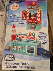 The Elf On The Shelf, 2 In 1 Polar Props Insta-Moment Props. Sealed In Box New