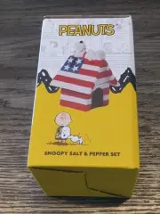 Peanuts Snoopy 4th Of July Doghouse Salt & Pepper Shakers Cracker Barrel
