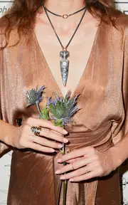 [Elie Top] Dagger 18K Yellow Gold, Distressed Silver Opal Necklace