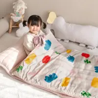 在飛比找momo購物網優惠-【韓國 Juho deco】兒童抗敏防蹣睡袋-蠟筆塗鴉(附收