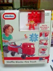 2016 LITTLE TIKES WEE WAFFLE BLOCKS BRICK EMERGENCY BUILD FIRE TRUCK NEW IN BOX
