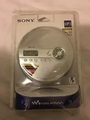 SONY WALKMAN PORTABLE CD PLAYER DNE 241 WITH MP3 ATRAC NEW