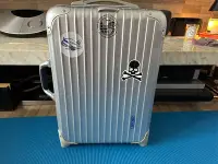 在飛比找Yahoo!奇摩拍賣優惠-Rimowa Topas 20吋鋁鎂合金標準登機箱