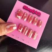 Snowflake Reindeer Christmas Cat Eye Handcrafted Press On Nails – Festive & Elegant