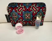 ESTEE LAUDER MAKE UP BAG GIFT SET