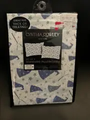 Cynthia Rowley Halloween 2 Standard Size Pillowcases Witch Wizard Hats New