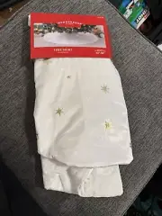 Wondershop Tree Skirt