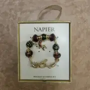 New Napier Gold Tone Christmas Holiday Cardinal Charm Flex Bracelet