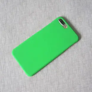 純綠色適用于iPhone7綠色手機殼蘋果7plus手感好散熱好薄半包硬殼
