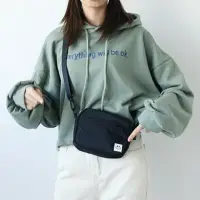在飛比找momo購物網優惠-【E.City】韓版斜背小布包手機挎包