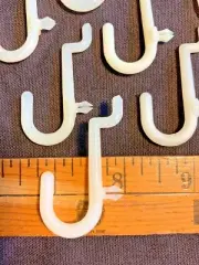 Lot of 25 Vintage Plastic 2" Peg Board J Hooks PERF-PEGS Craft Tool Hangers New
