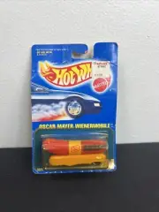 Vintage Hot Wheels Oscar Mayer Wienermobile Diecast Car Collector # 204
