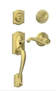 Schlage, Camelot Single Cylinder Handleset & Right Hand Flair Lever Bright Brass
