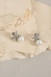 Starfish Pearl Stud Earrings - Silver