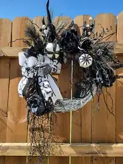 Black Cat Halloween Grapevine Wreath, White & Black Pumpkins, Door Wreath,