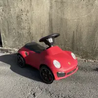 在飛比找蝦皮購物優惠-🎁 原廠 滑步車 PORSCHE911 保時捷 滑步車 學步