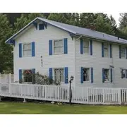 Foster Lake Inn