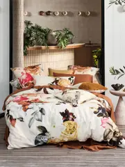 LINEN HOUSE PRIMAVERA QUILT COVER SET