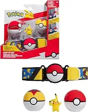 Bandai - Pokémon - Belt Clip 'N' Go Pikachu Pokémon Day - 1 Belt, 2 Pokémon Balls and 1 Pikachu Figure 5 cm - Accessory for Dressing up as a Pokémon Trainer - Toy for Children from 4 Years - JW3162