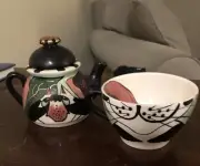 Character Collectibles 2002 Lynda Corneille Clancy Tea Pot 5" w/lid and mug
