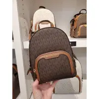 在飛比找蝦皮購物優惠-全新正品Michael Kors MK經典logo小後背包（