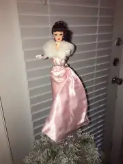 Extravagant Glamour Barbie - Fits 5-7 Foot Trees NEW Box2