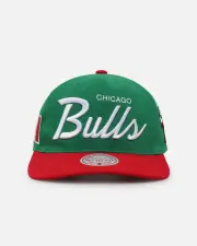 [MITCHELL & NESS] Mitchell & Ness Chicago Bulls 'Viva Mexico Script' Deadstock Snapback Green/red - Size ONE ONE Green/Red