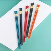 Chopsticks, Reusable Chopsticks, 5 Pairs Dishwasher Safe Metal Chopsticks, Easy to Use, Square Lightweight Chop Sticks。Matte Non-Slip Family/ Hotel/ Restaurant Japanese Chinese Chop Sticks, Christmas Hair Chopsticks ，color Chopsticks.