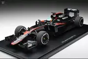 1/18 AUTOart Fernando Alonso McLaren Honda MP4-30 Spanish GP 2015-18121