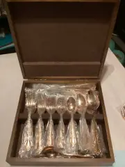 Towle Silversmith EP-Gold Korea. Baroness Flatware. 43 Piece Set