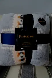 NWT 2pc PENDLETON Crossroads THROW BLANKET & PILLOW Southwest Aztec GRAY CREAM