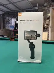 Freevision VILTA-M 3-Axis Handheld Smartphone Gimbal Stabilizer Brand New Unopen