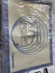Tupperware Blue Silicone Wonder Baking Mat, Great For Cookies & Pie Crust, New!