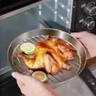 Efficient Round Baking Tray with Integrated Cooling Rack for Easy Serving