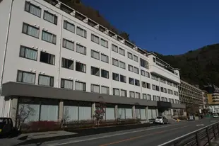 富之湖飯店Tominoko Hotel